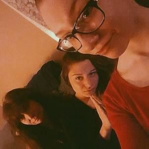 Meet your Posher, Leslie